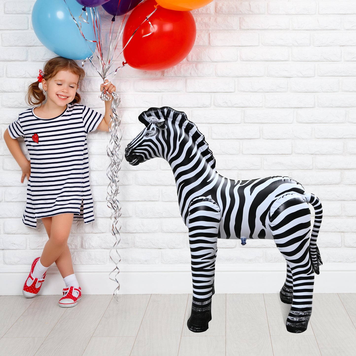 AN-ZEB3 32" H Zebra - Decor